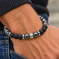 Bracelet en hematite et lave noire 1 