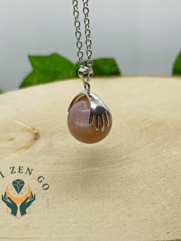 Pendentif mano pierre du soleil